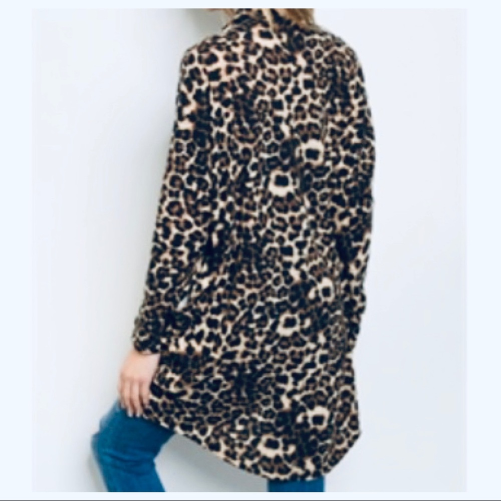 ✨ONE HOUR SALE✨Open draped Leopard open Cardigan - Picture 6 of 8